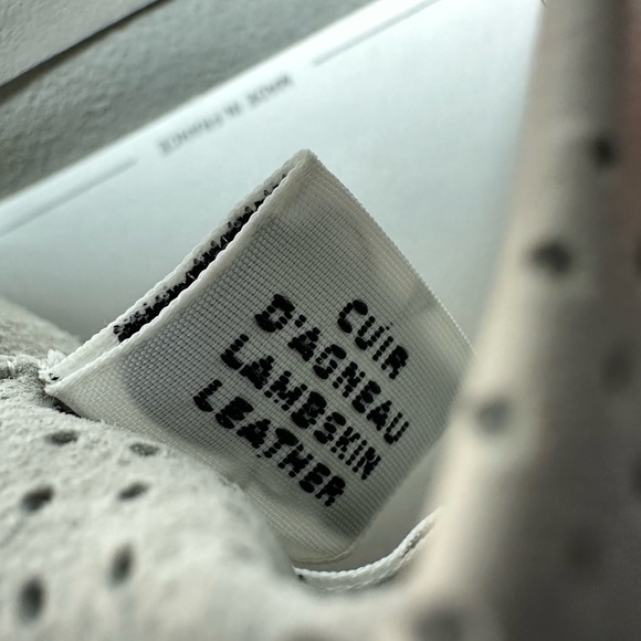 🐳 Hermès leather gloves in Gris Perle in Lambskin size 7.5 - Picture 9 of 14